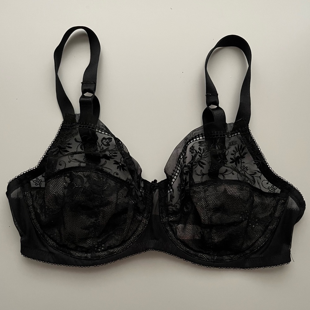 Wacoal โข 34C โข Black Lace Underwire Full Figure Sensation Bra 855116